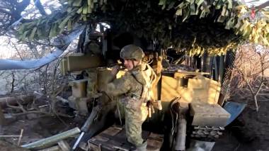 Ukrainian Drones Disrupt Russian Artillery Resupply, Weakening Firepower